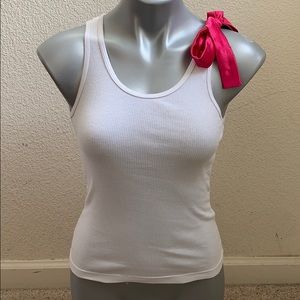 LUCKY STAR white ribbed tank top size medium